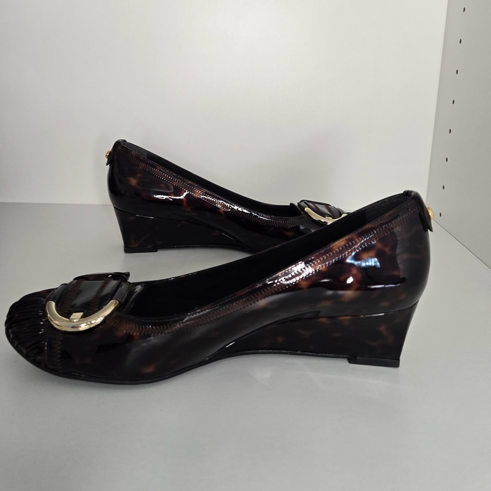 Stuart Weitzman Tortoiseshell Patent Leather Wedge Pumps | Size 7| Made in Spain - Picture 12 of 15